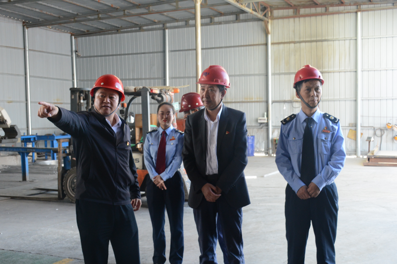 西寧市稅務(wù)局黨委書記、局長(zhǎng)劉興華蒞臨 青海物產(chǎn)工業(yè)投資有限公司調(diào)研