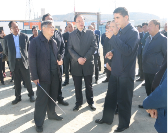 省委副書記、省長王建軍等領(lǐng)導(dǎo)一行視察海東工業(yè)園區(qū)臨空綜合經(jīng)濟園